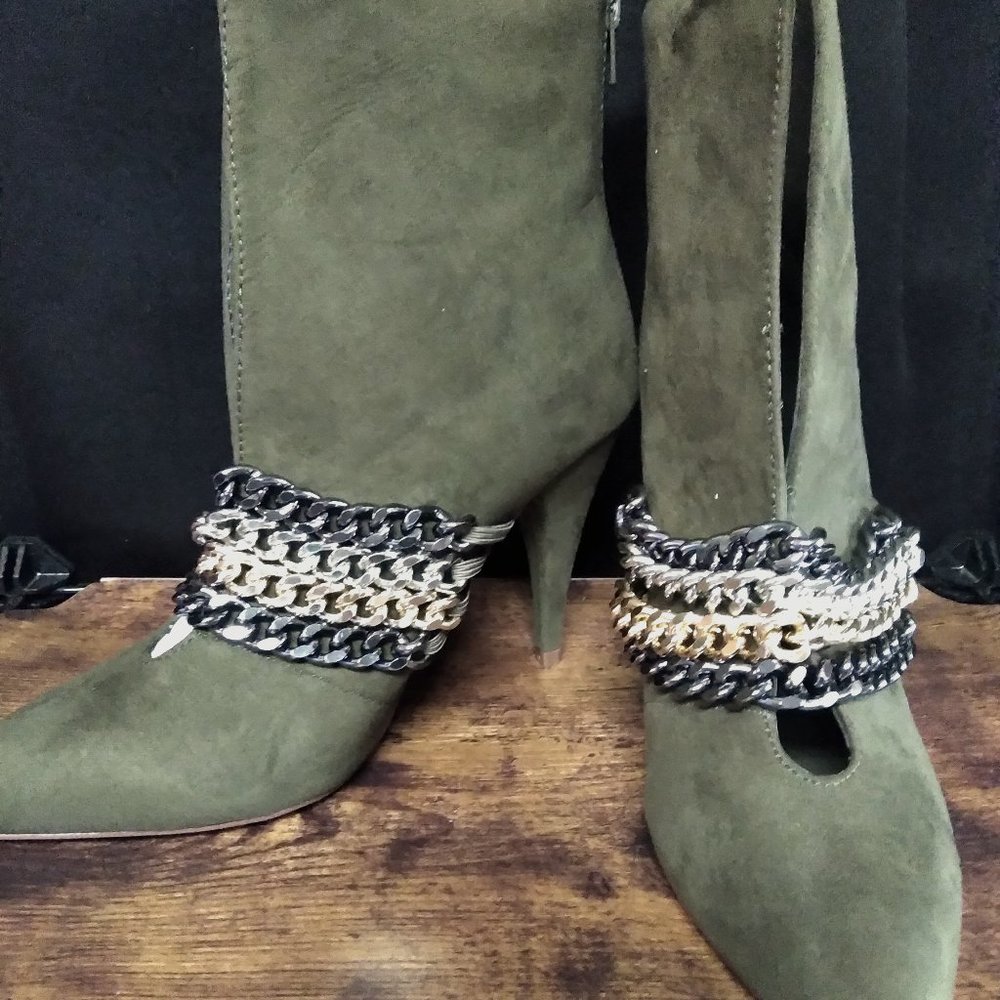Army/Olive green ankle boots w/ chain detail across top